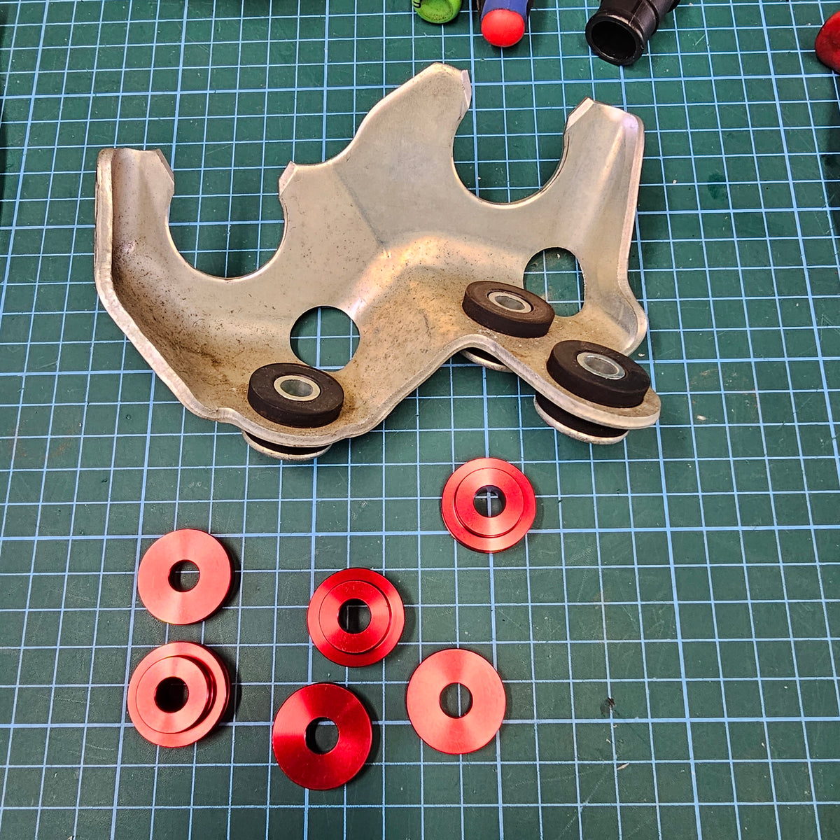 Shift Control Cable Bracket Bushing Suzuki Swift Sport ZC33S 2018